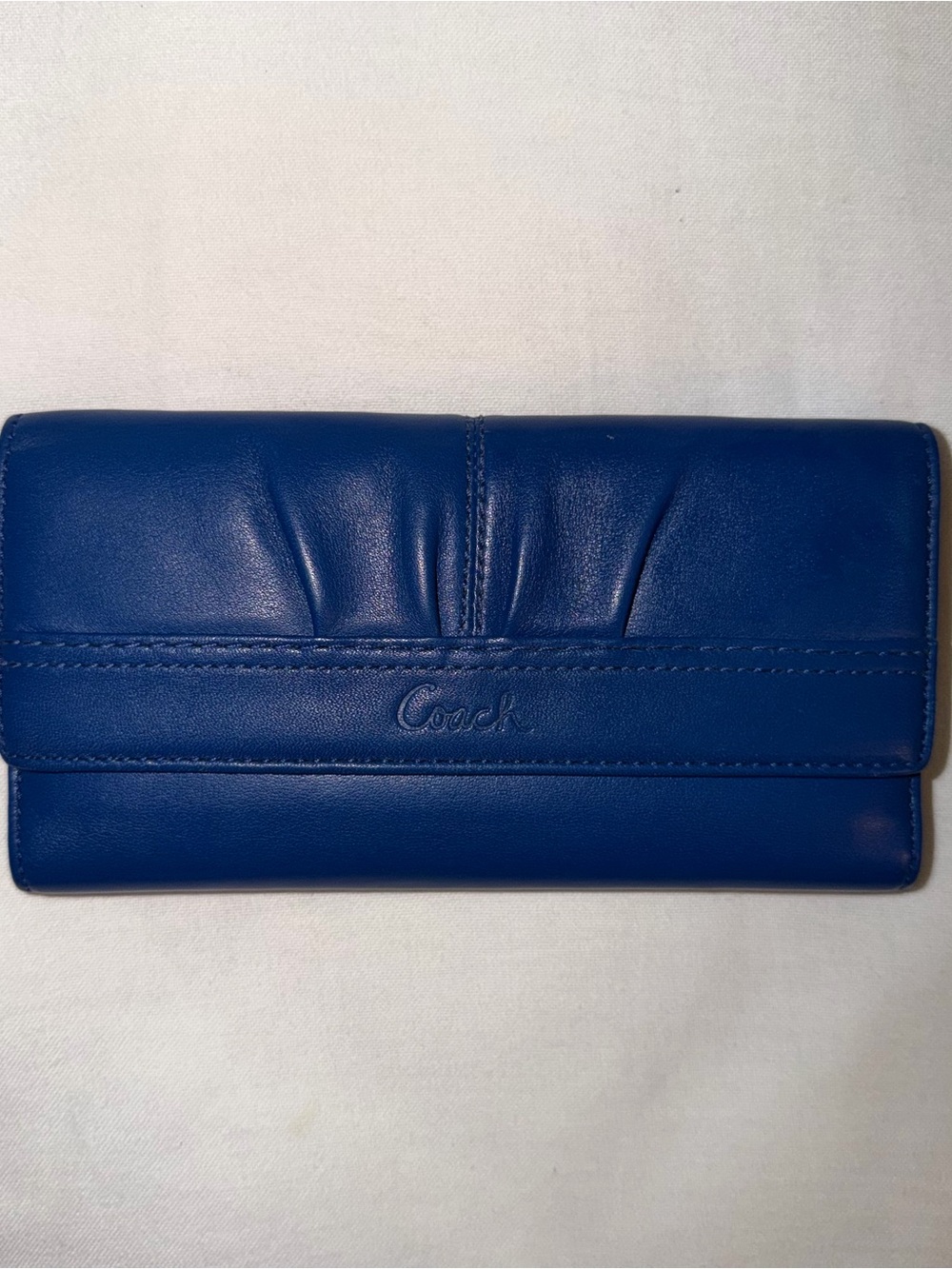 Vintage Coach Pleated Soho Blue Leather Wallet